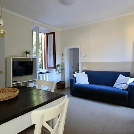 Apartment Il Nido In Citta - Bymyhomeincomo *